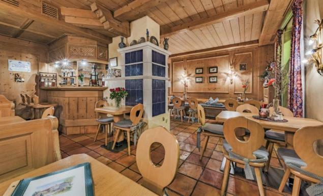 Landgasthaus & Hotel Kurfer Hof Бад-Эндорф Экстерьер фото