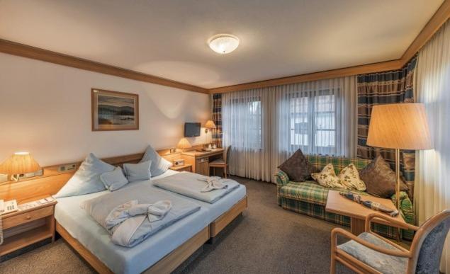 Landgasthaus & Hotel Kurfer Hof Бад-Эндорф Экстерьер фото